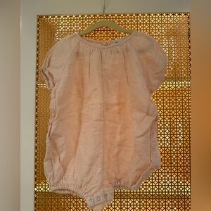 Nellie Quats 3-4 year Soft blush Baby Romper! EUC! 100% linen